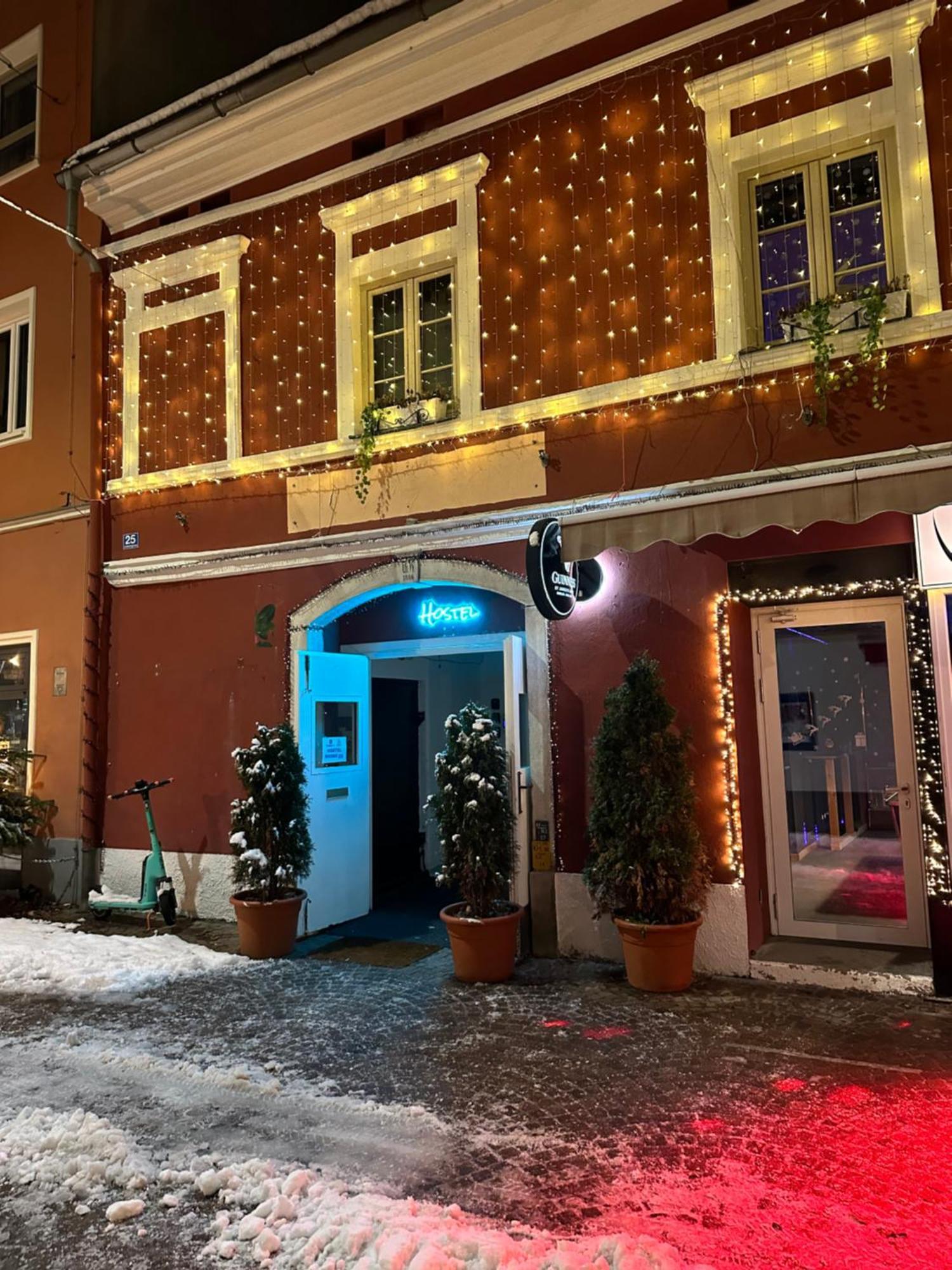 Hostel Lovely Rooms, City Center, Shared Bathroom, Windows To Corridor Villach Luaran gambar