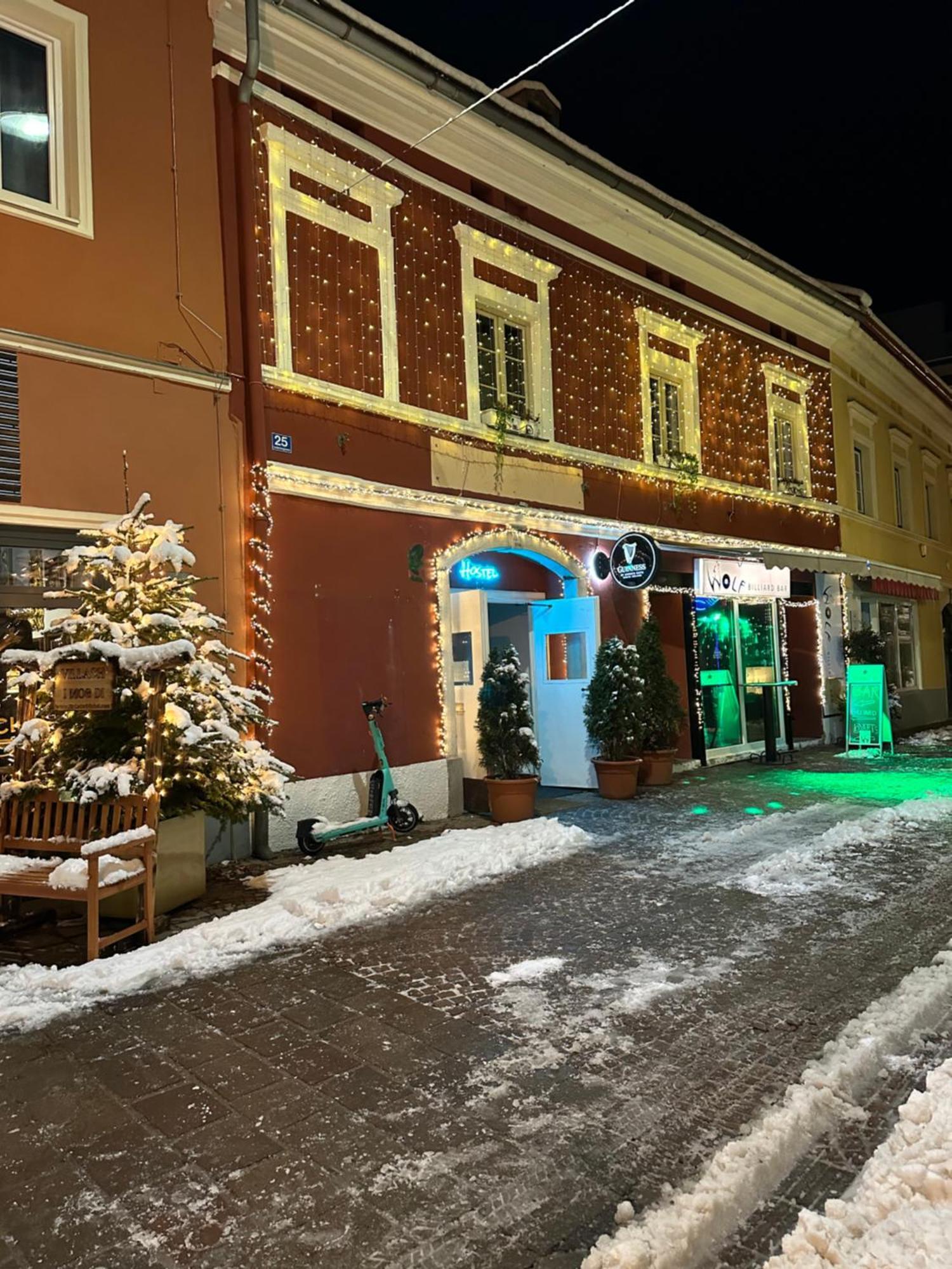 Hostel Lovely Rooms, City Center, Shared Bathroom, Windows To Corridor Villach Luaran gambar