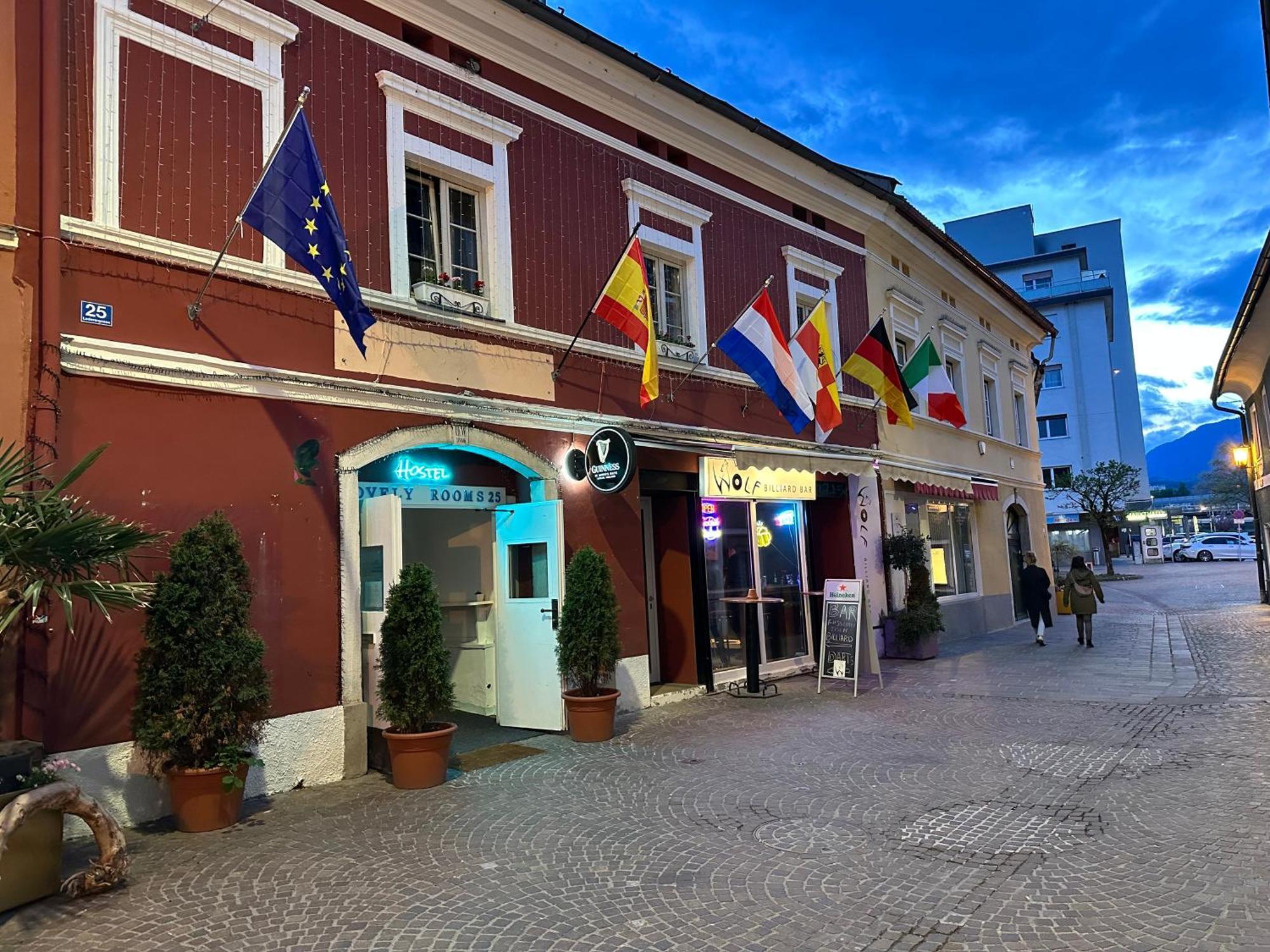 Hostel Lovely Rooms, City Center, Shared Bathroom, Windows To Corridor Villach Luaran gambar