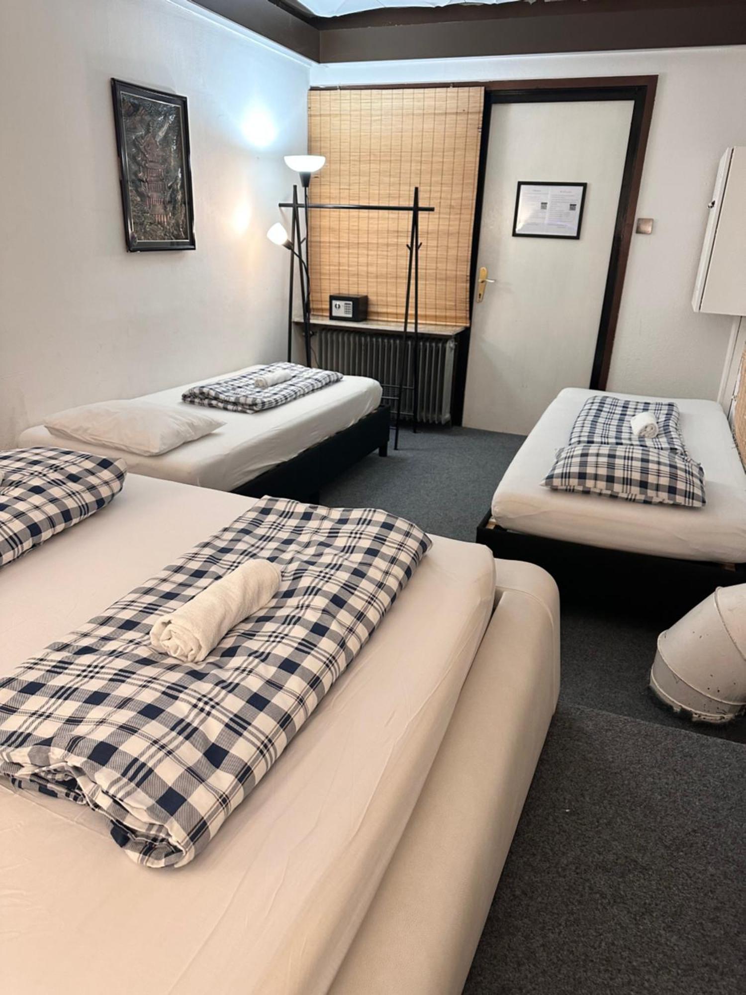 Hostel Lovely Rooms, City Center, Shared Bathroom, Windows To Corridor Villach Luaran gambar
